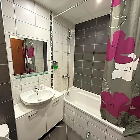 فندق Denitsa 4*